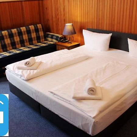 Hotel-Pension Rheingold Am Kurfuerstendamm Berlin Dış mekan fotoğraf