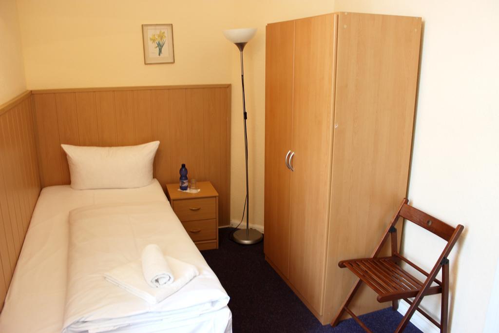 Hotel-Pension Rheingold Am Kurfuerstendamm Berlin Dış mekan fotoğraf