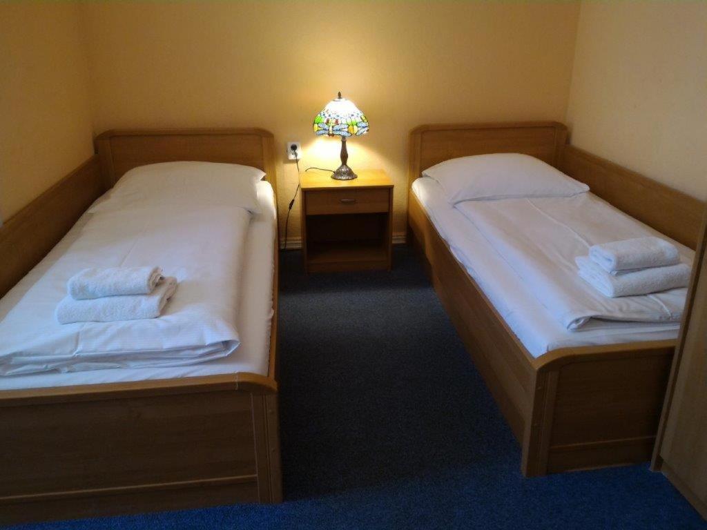 Hotel-Pension Rheingold Am Kurfuerstendamm Berlin Dış mekan fotoğraf